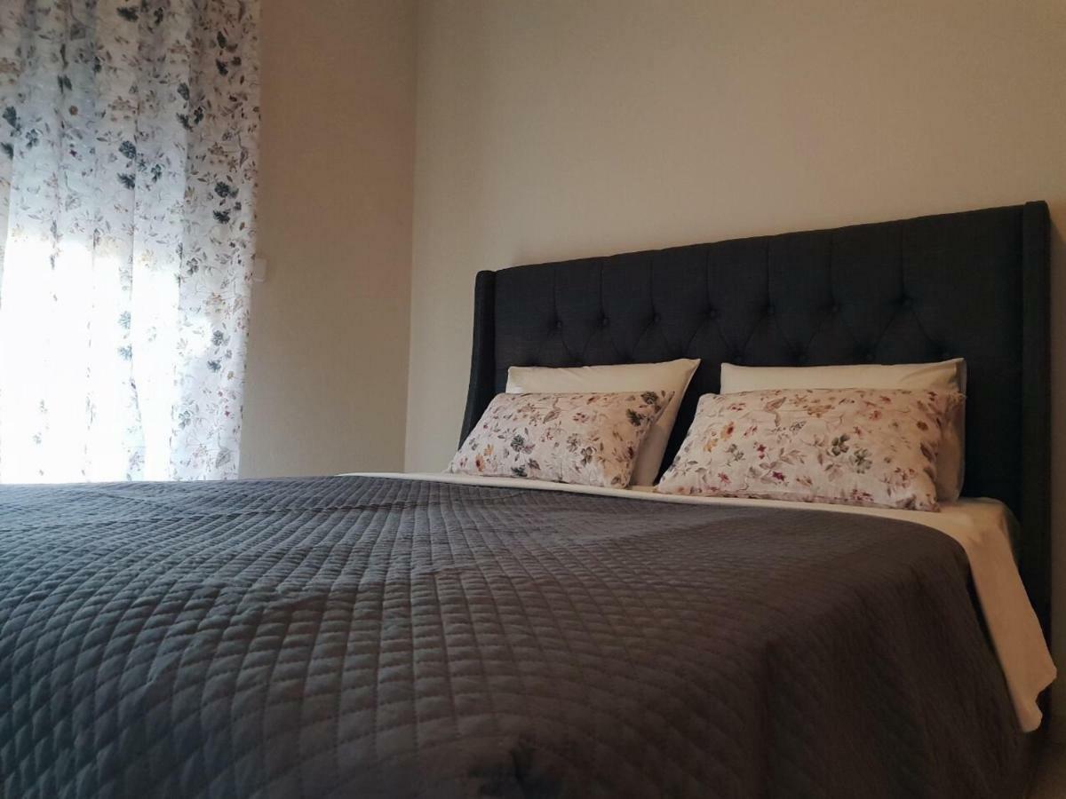 Nana Apartments Peraía Eksteriør bilde