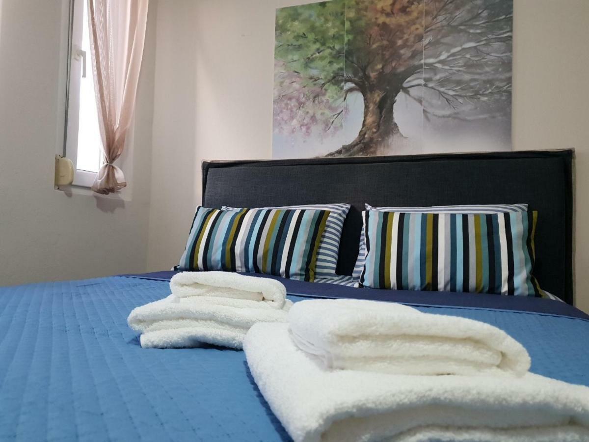 Nana Apartments Peraía Eksteriør bilde