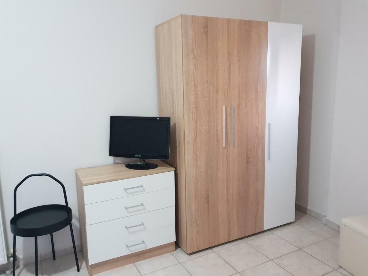 Nana Apartments Peraía Eksteriør bilde
